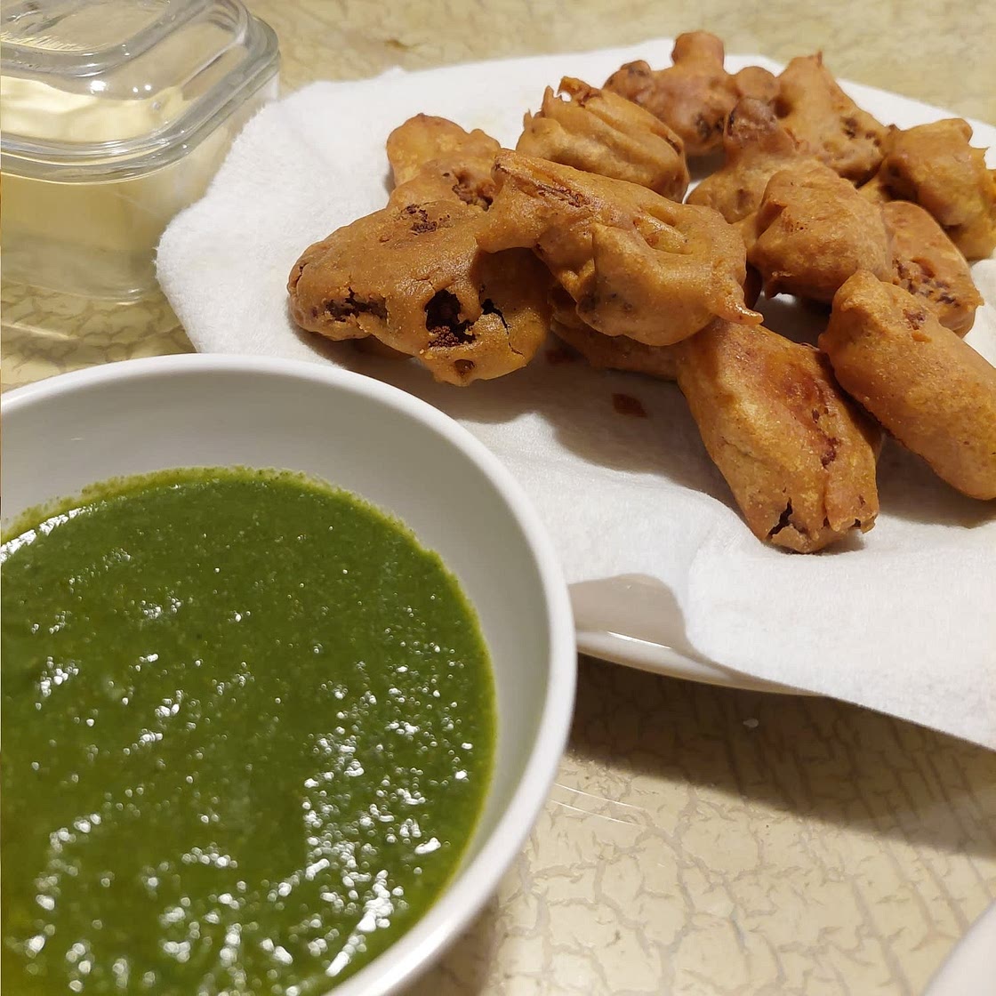 Cauliflower Pakora (Gobi ke Pakode)