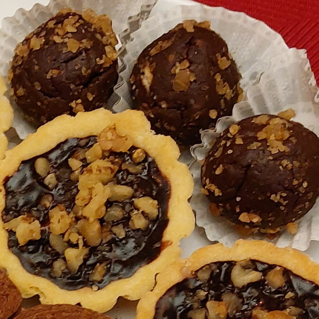 Red Sour Cherry filled Rum Balls