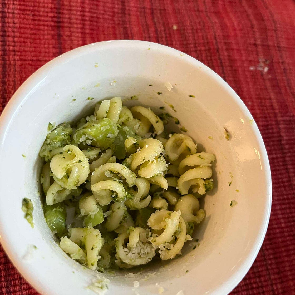 Pasta with broccoli and anchovies for babies