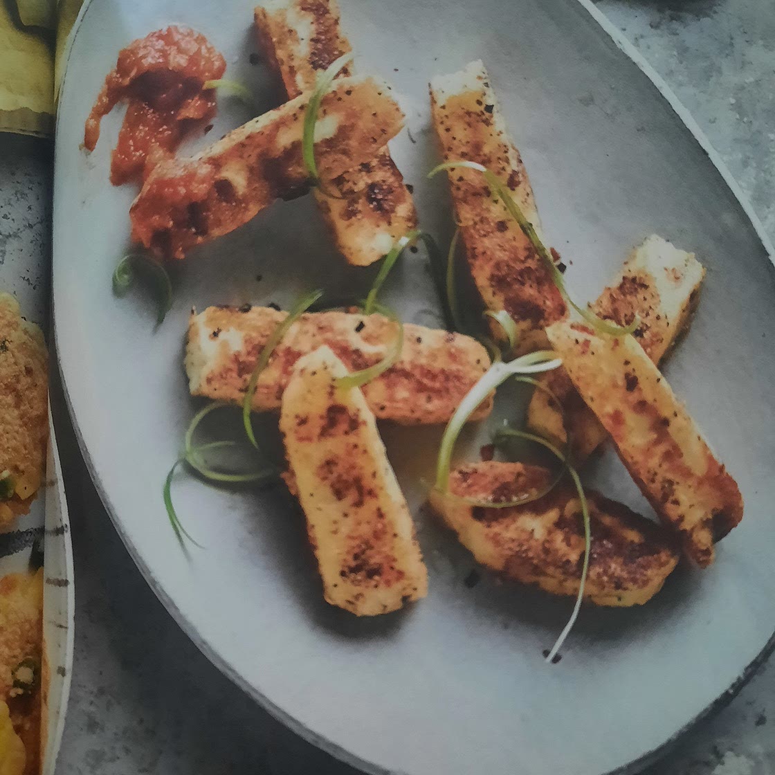 Halloumi fries