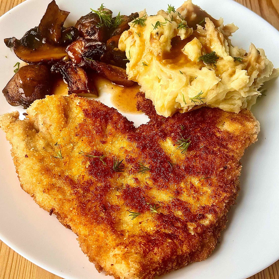 Crunchy Juicy Schnitzel