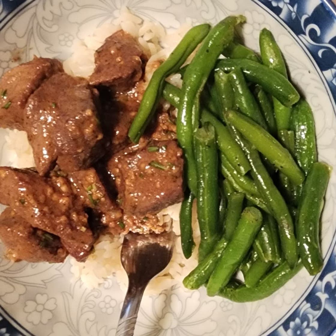 Chef Keysh's Garlic Steak Bites