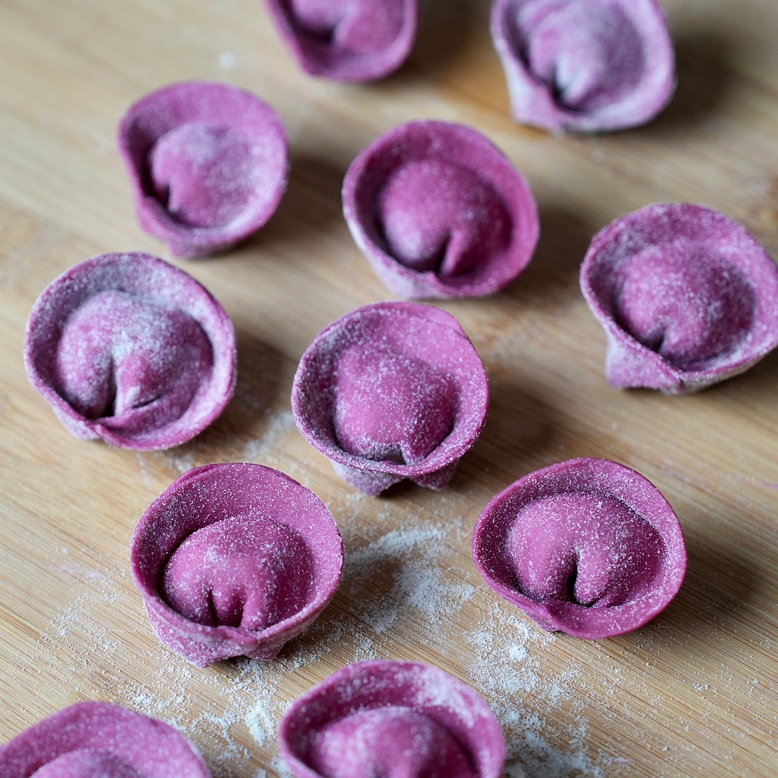 ITALIANO - Pasta viola alle barbabietole
