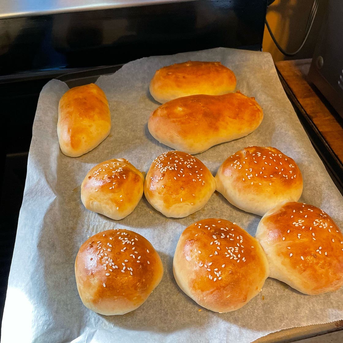 Homemade Hamburger Buns (Bread Machine)