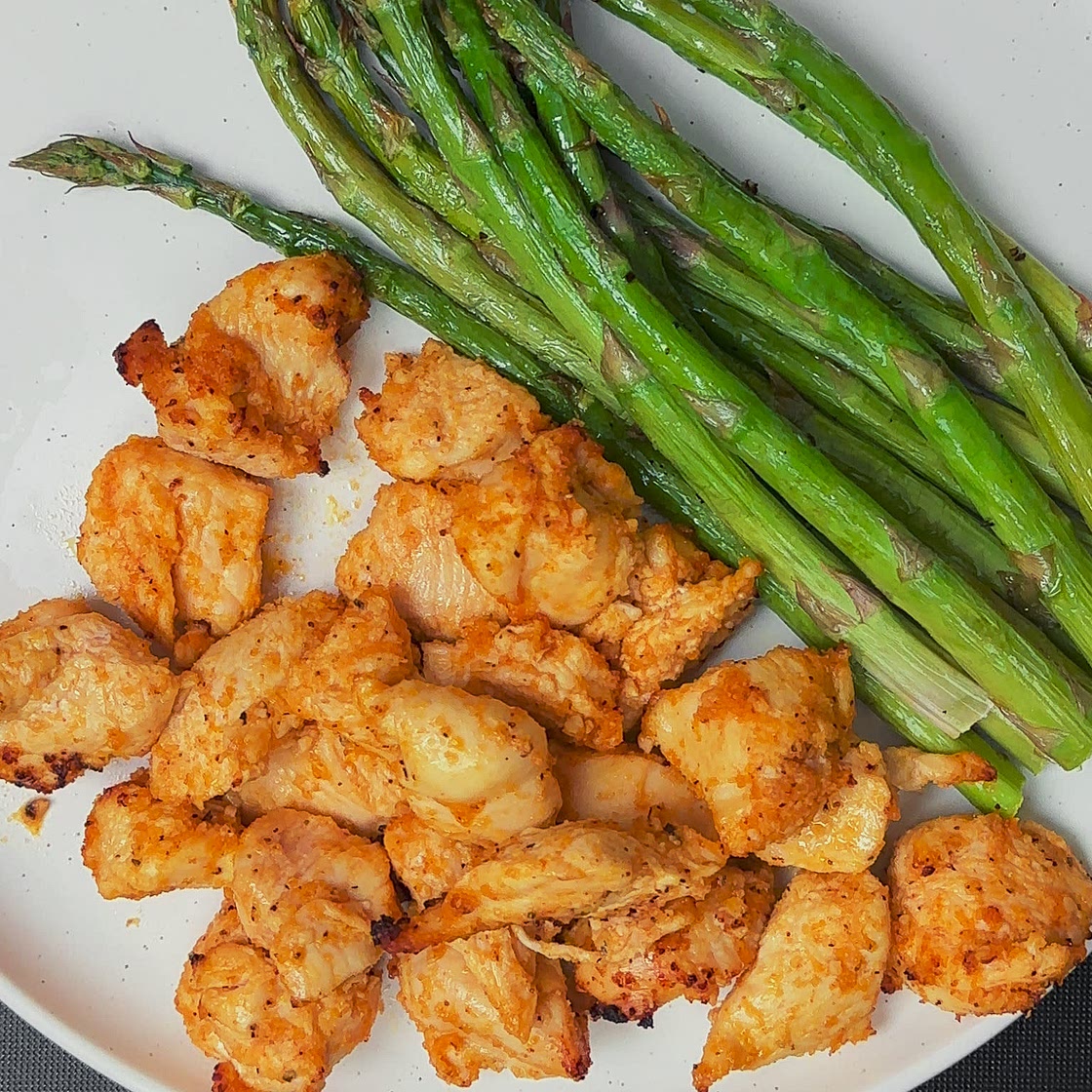 Air Fryer Garlic Butter Chicken Bites and Asparagus