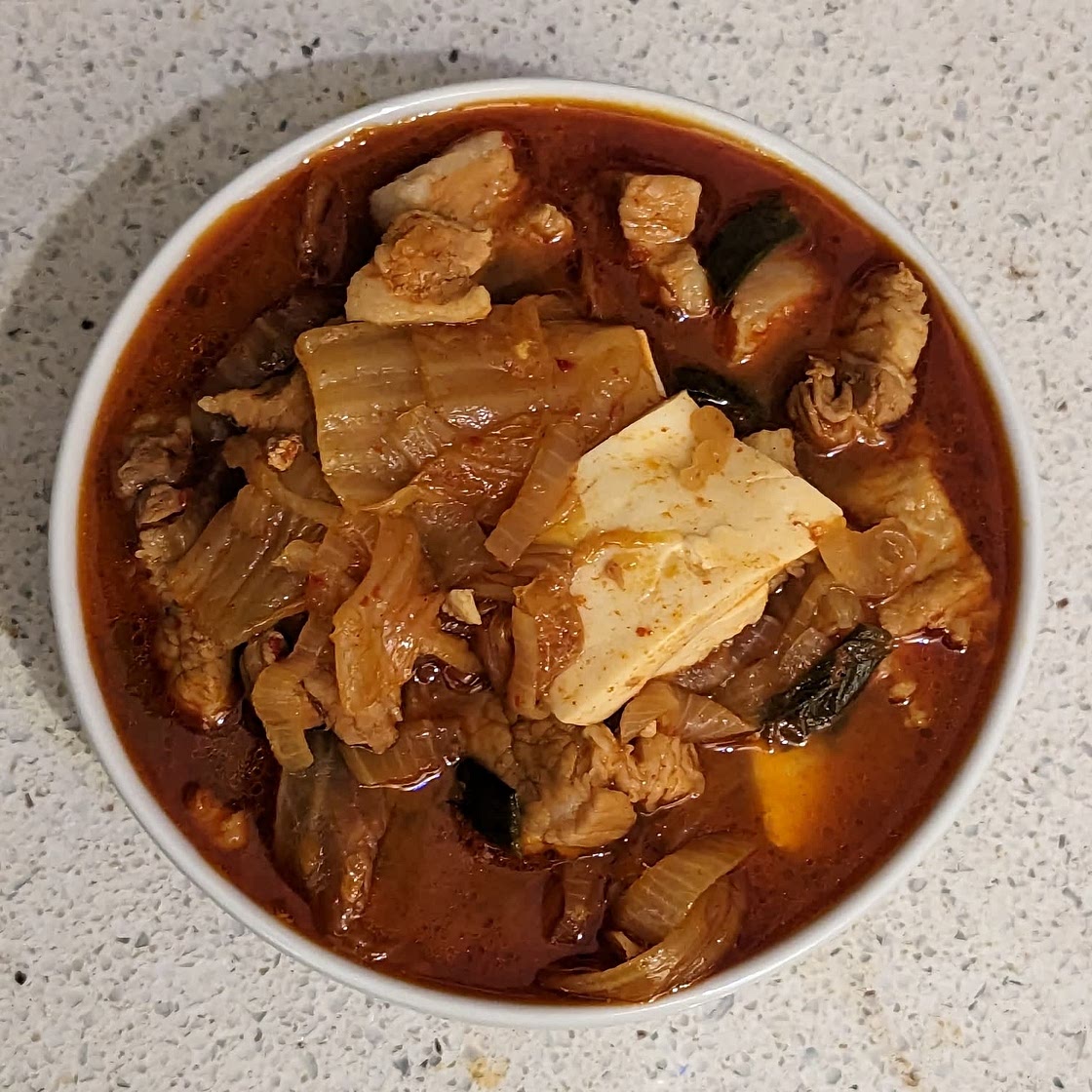 Kimchi stew (Kimchi-jjigae)