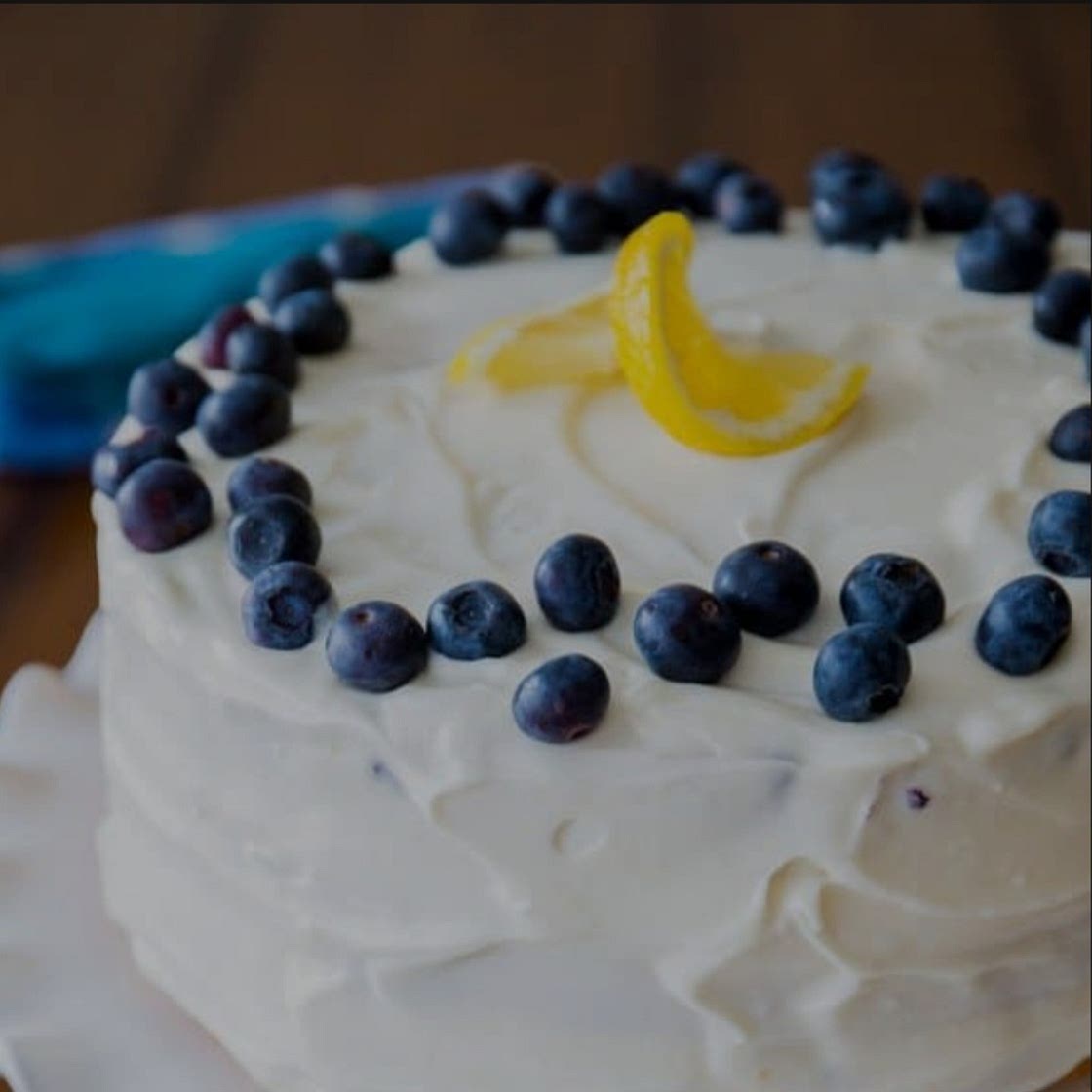 Lemon blueberry layer cake 🍋🫐