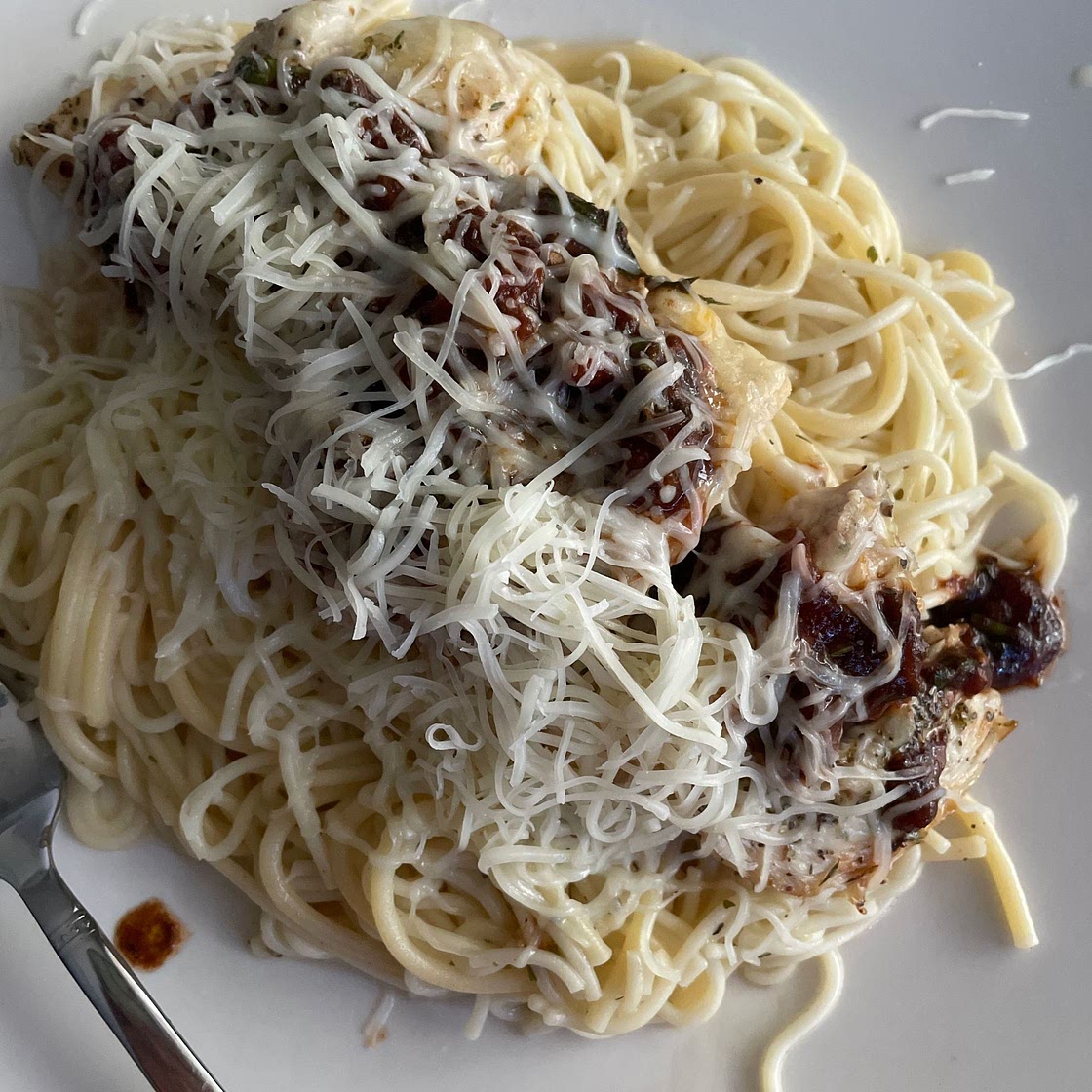 Balsamic Tomato & Herb Chicken over Buttery Garlic Spaghetti