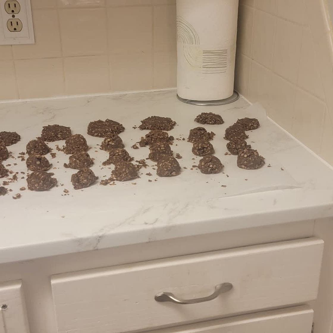 No Bake Chocolate Oatmeal Cookies (Gluten Free)