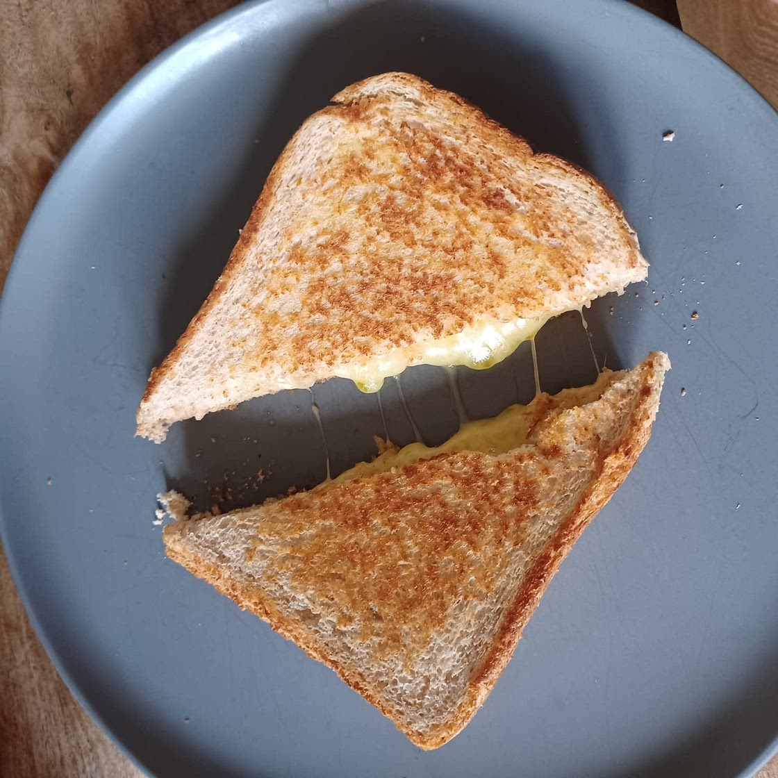 Cheese grilled sandwich