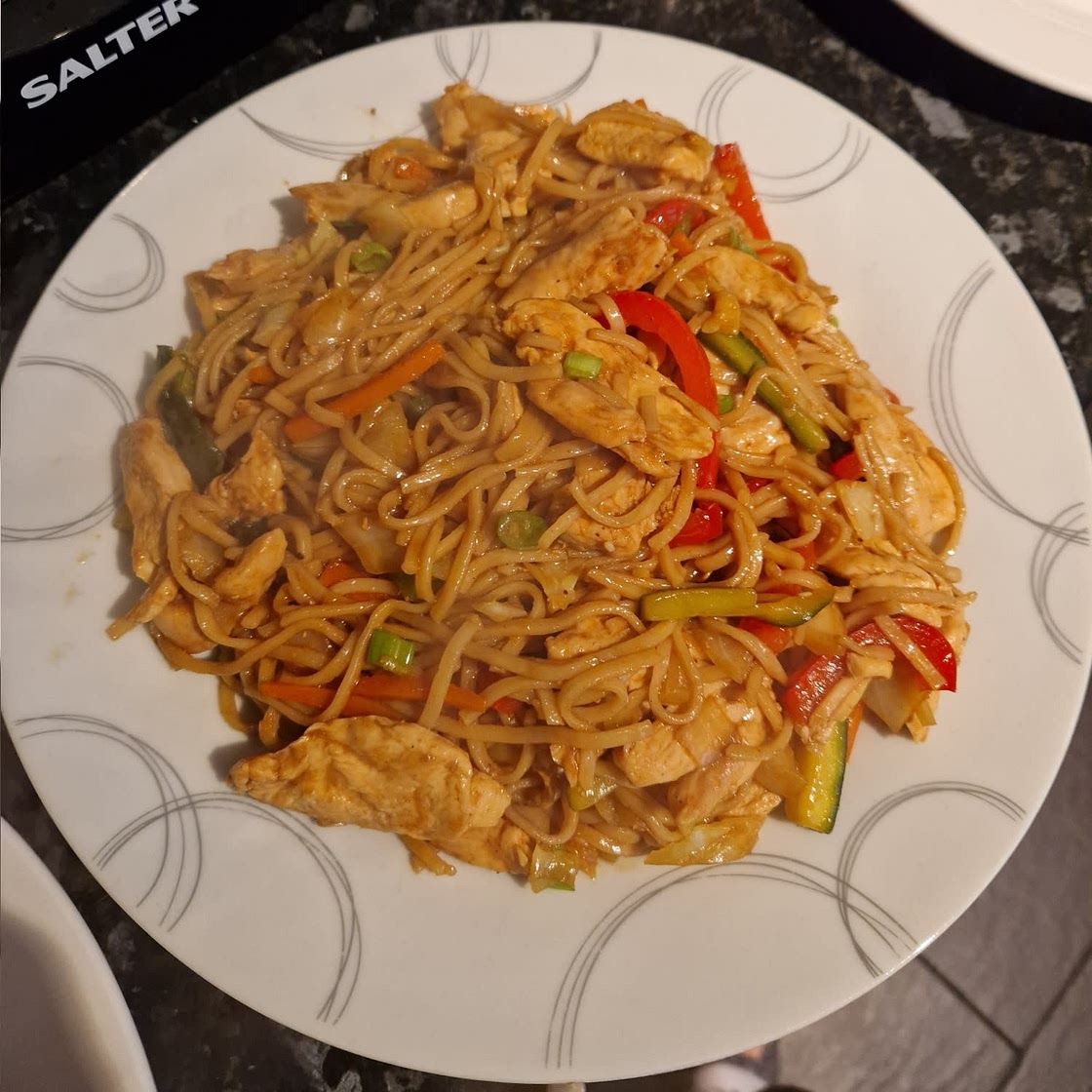 Hoisin Chicken with Noodles