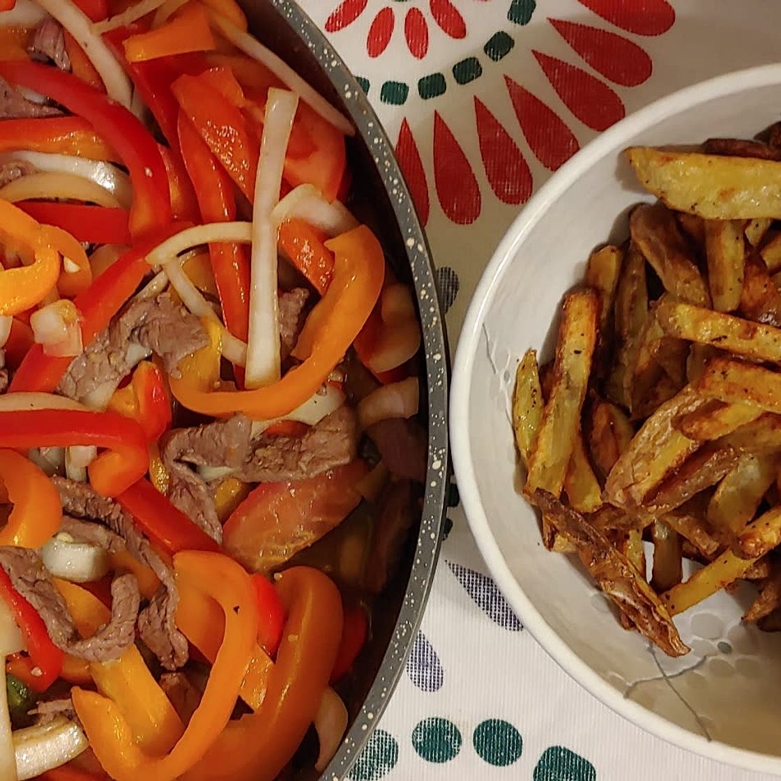 Lomo Saltado (Peruvian Beef Stir Fry)