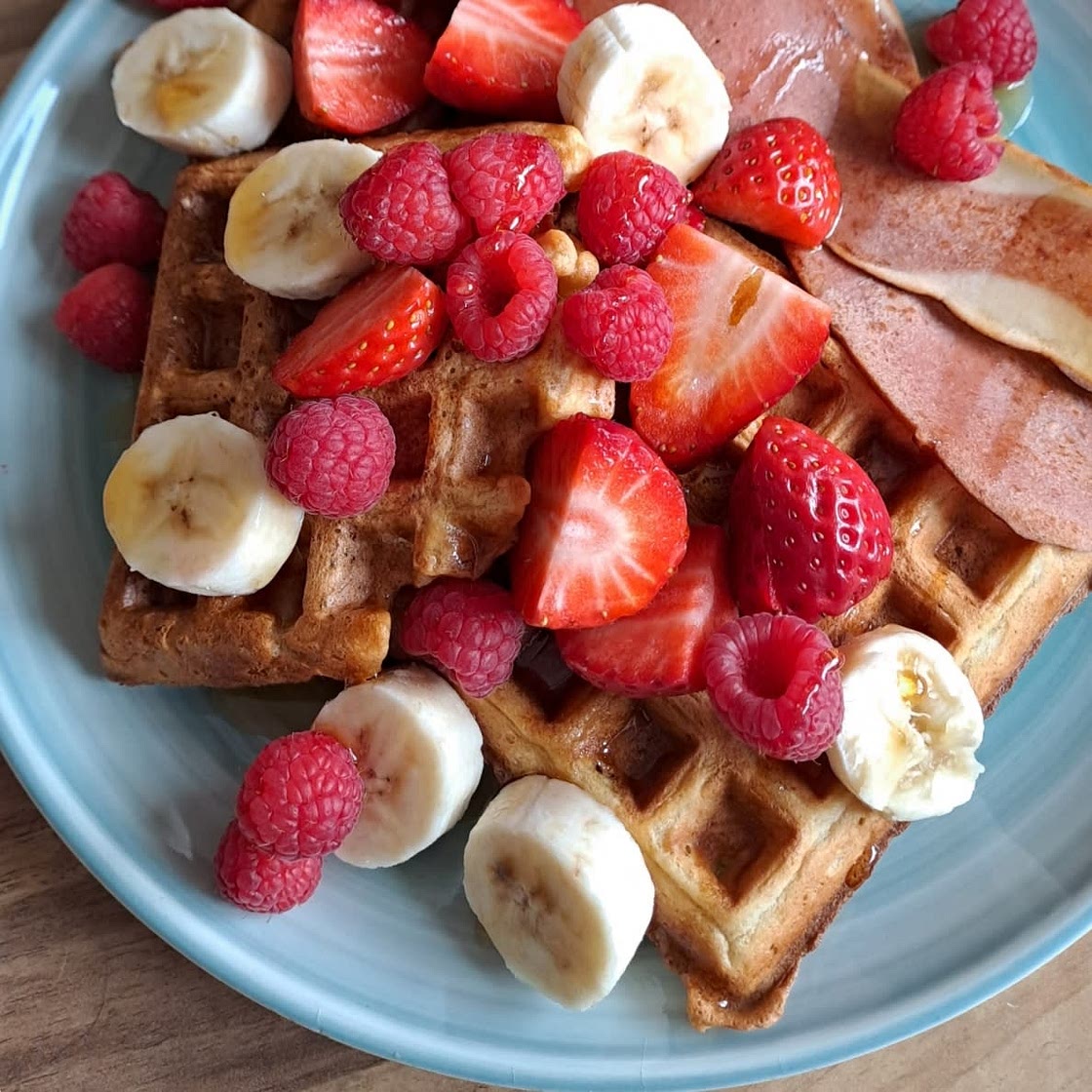 Vegan Waffles (Fluffy and Crispy)