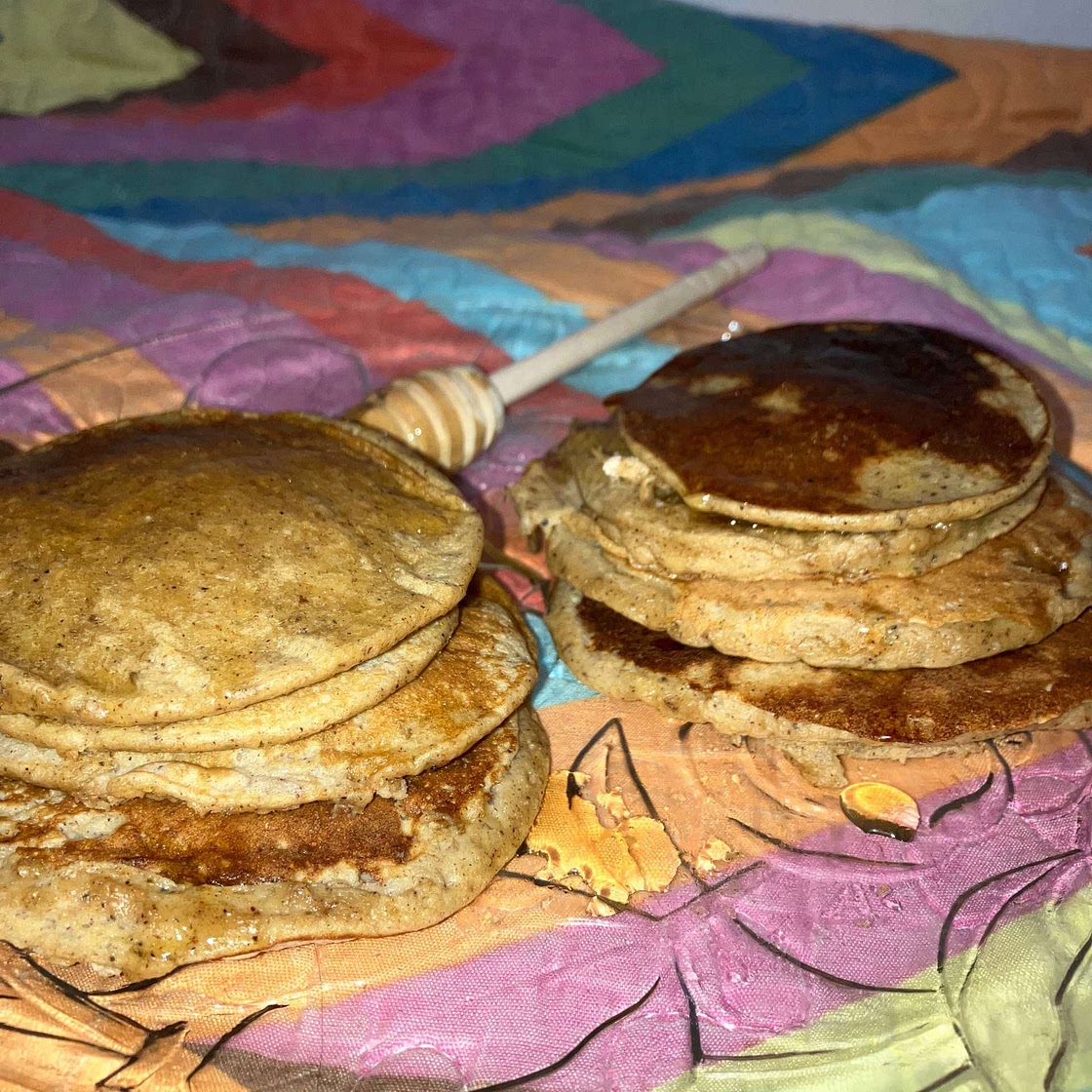 Healthy Banana Oat Pancakes