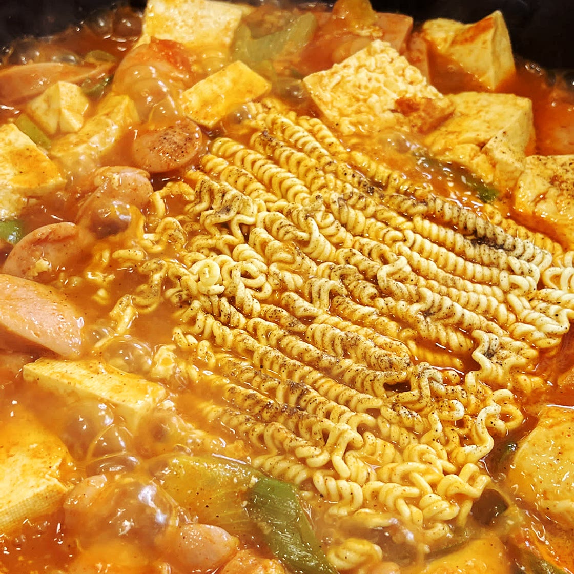 쉽고 빠른 스팸 부대찌개