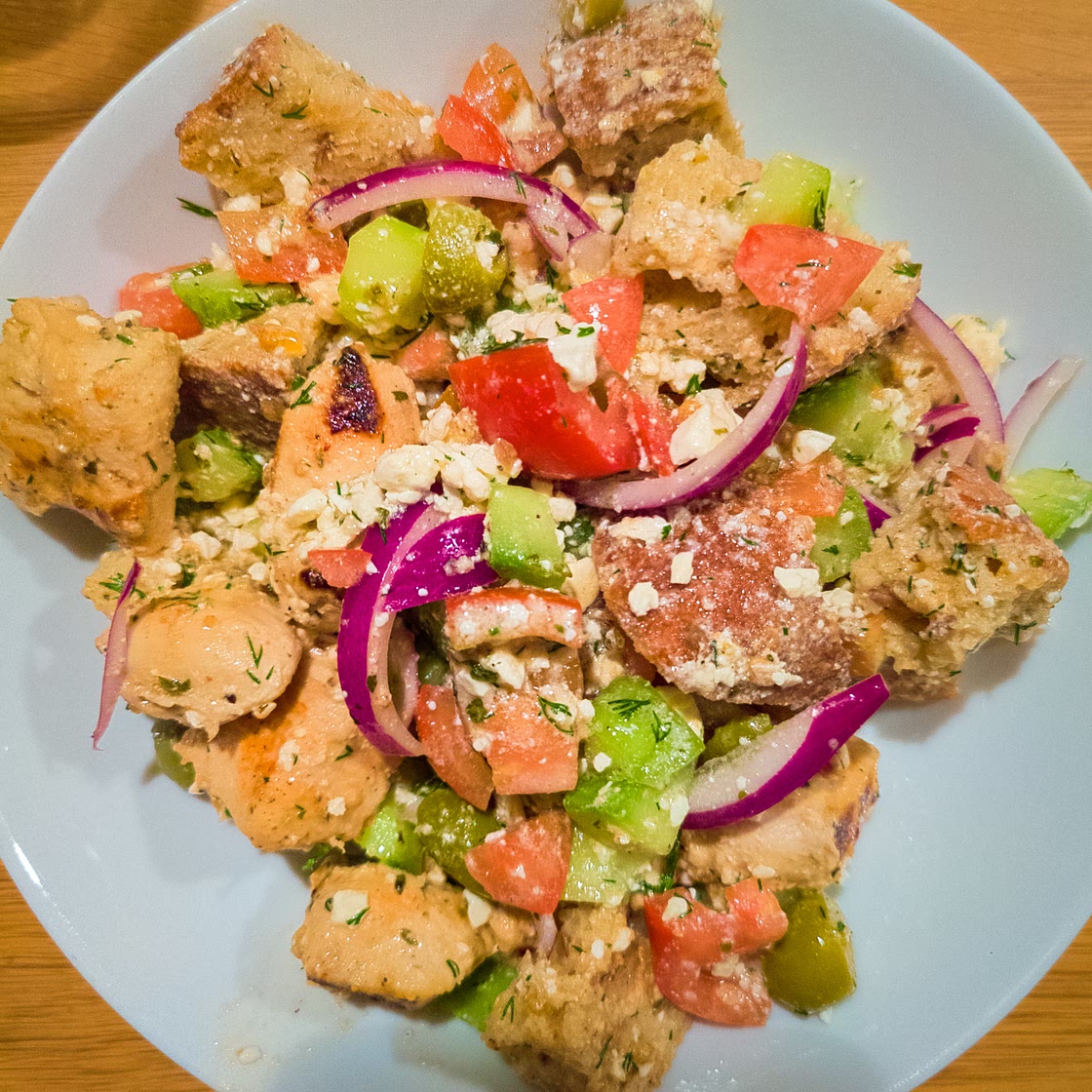 Griekse salade met kip