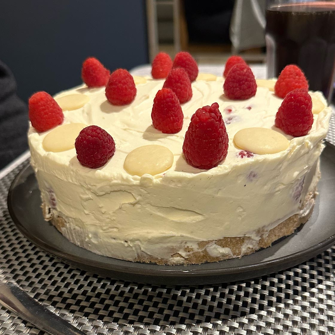 White Chocolate & Raspberry Cheesecake!