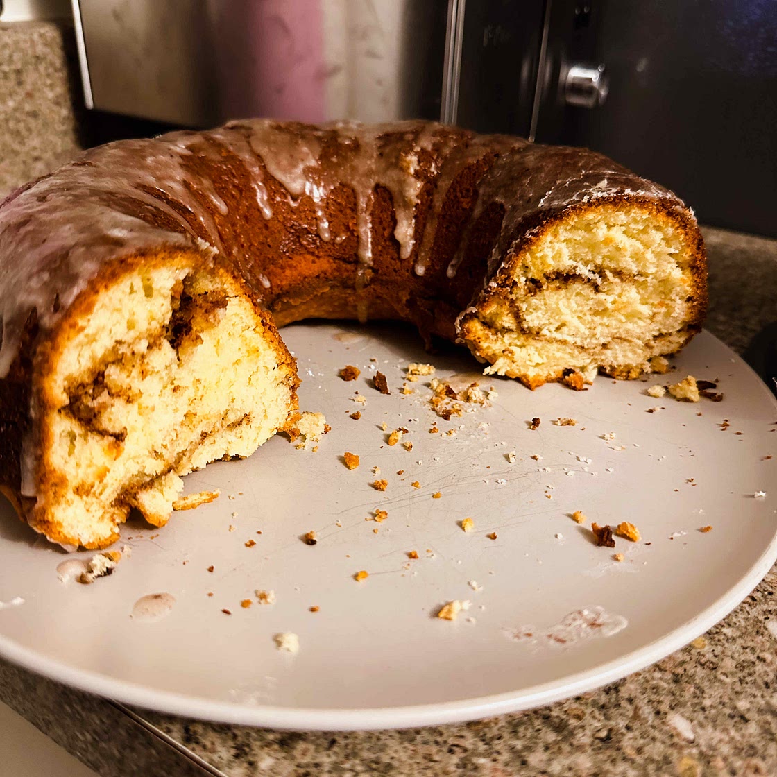 Yogurt Bundt cake