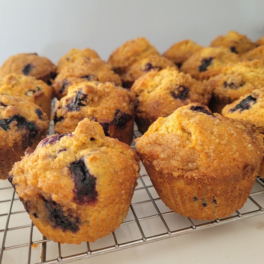 Blueberry Muffins with Streusel Topping