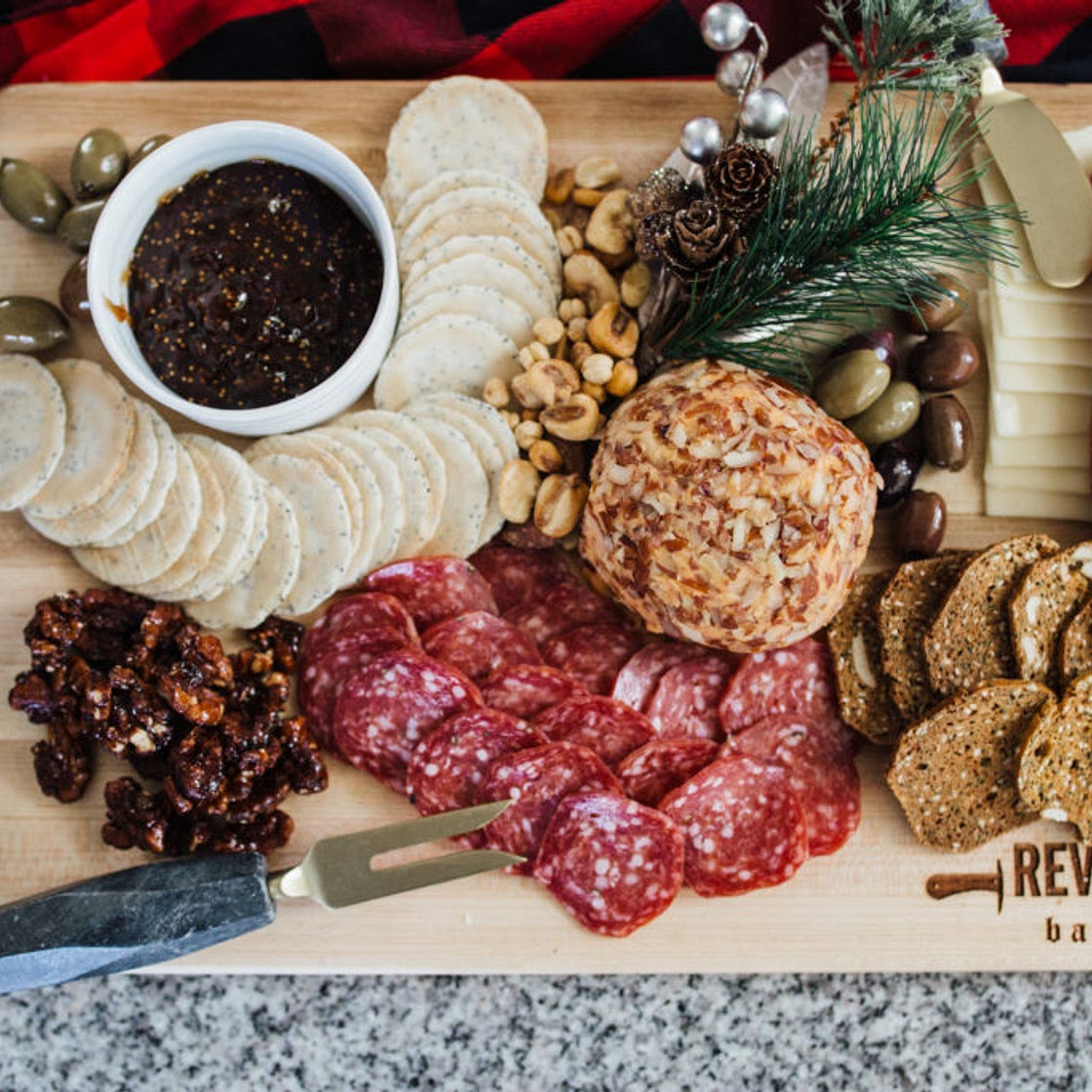 How to Throw Together A Last Minute Cheese Plate