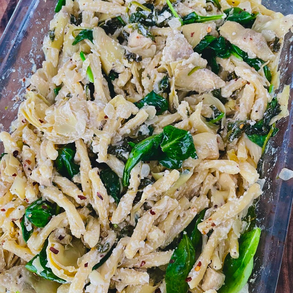 CHEESY SPINACH ARTICHOKE BAKED FETA PASTA