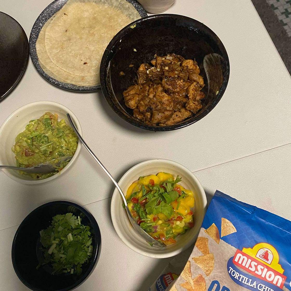 Classic Guacamole (+ pro tip so it lasts longer)
