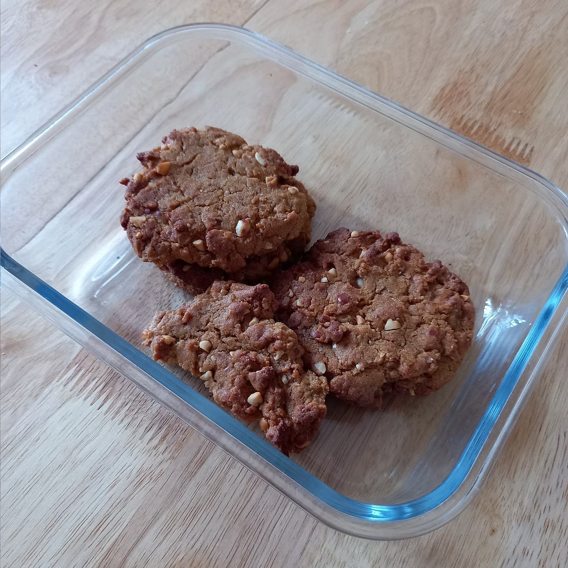 Chewy Vegan Peanut Butter Cookies