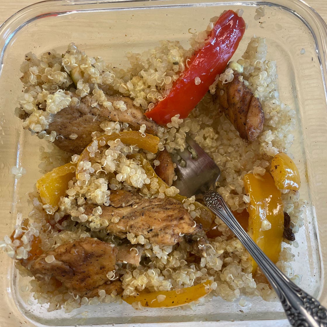 Chicken Fajita Meal Prep Lunch Bowls