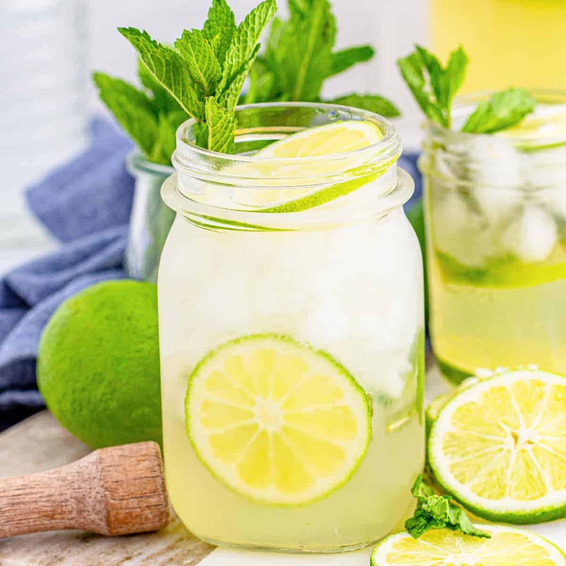 Pitcher Mojitos
