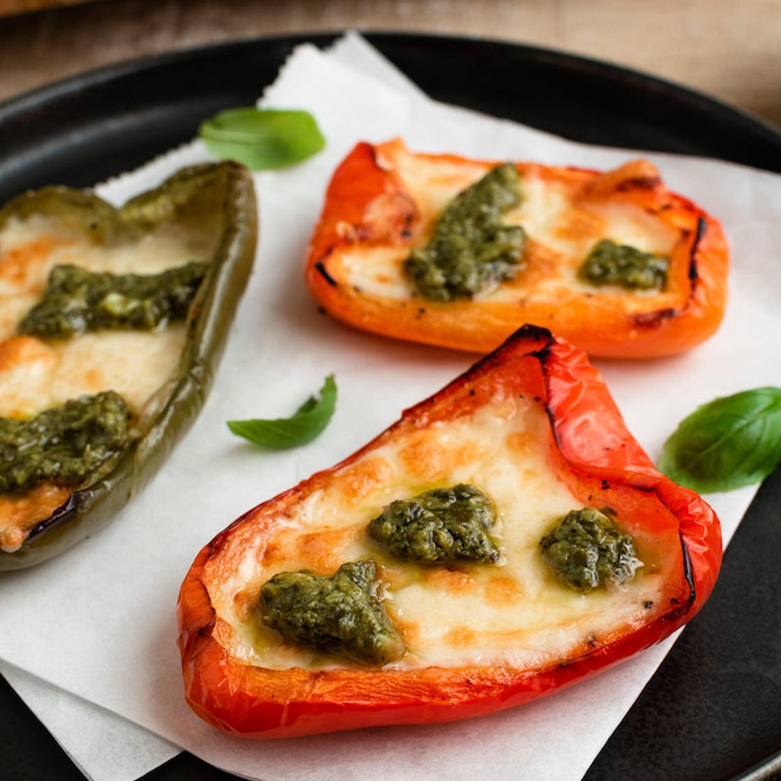 Roasted pepper wedges with cheese & pesto