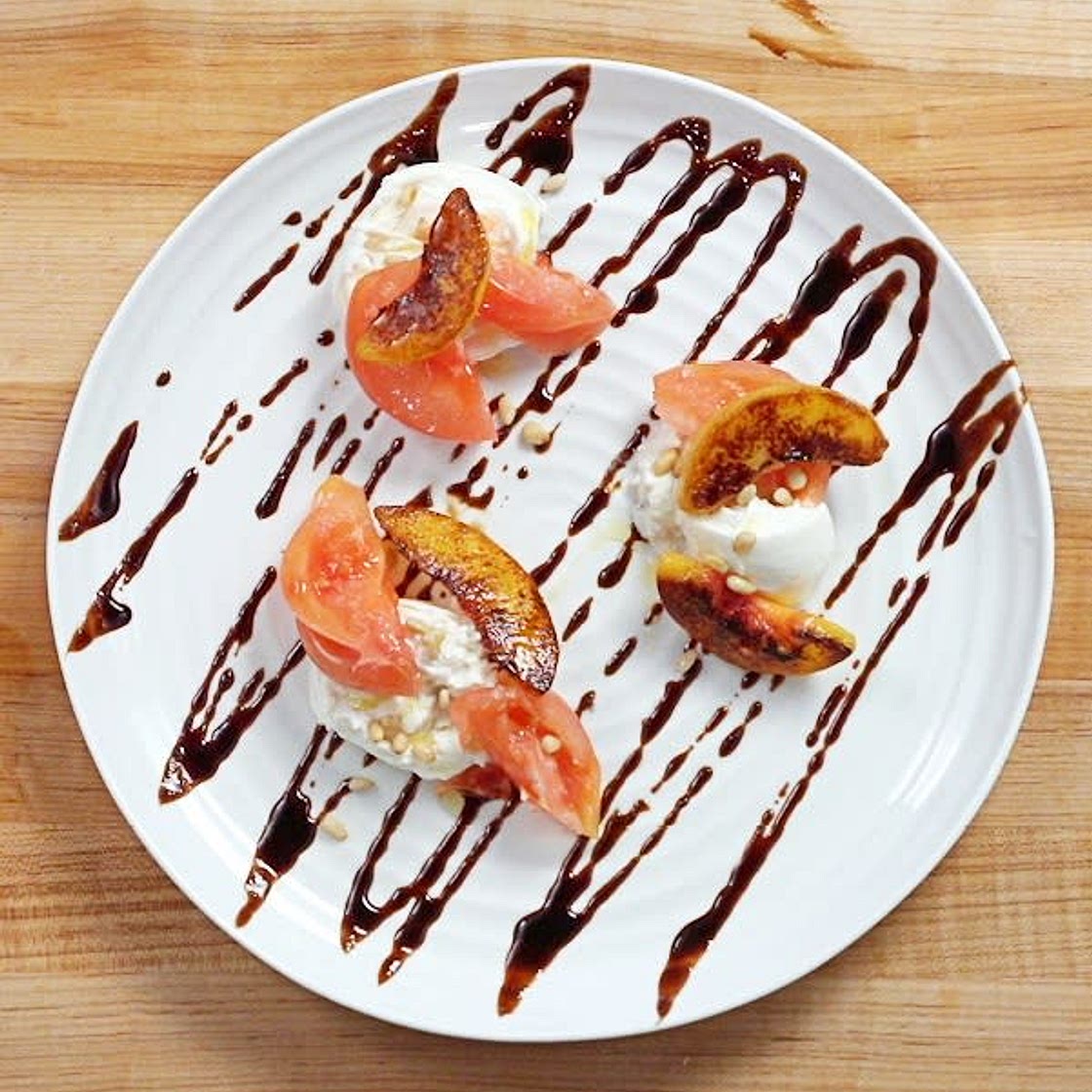 BURRATA PEACH SALAD