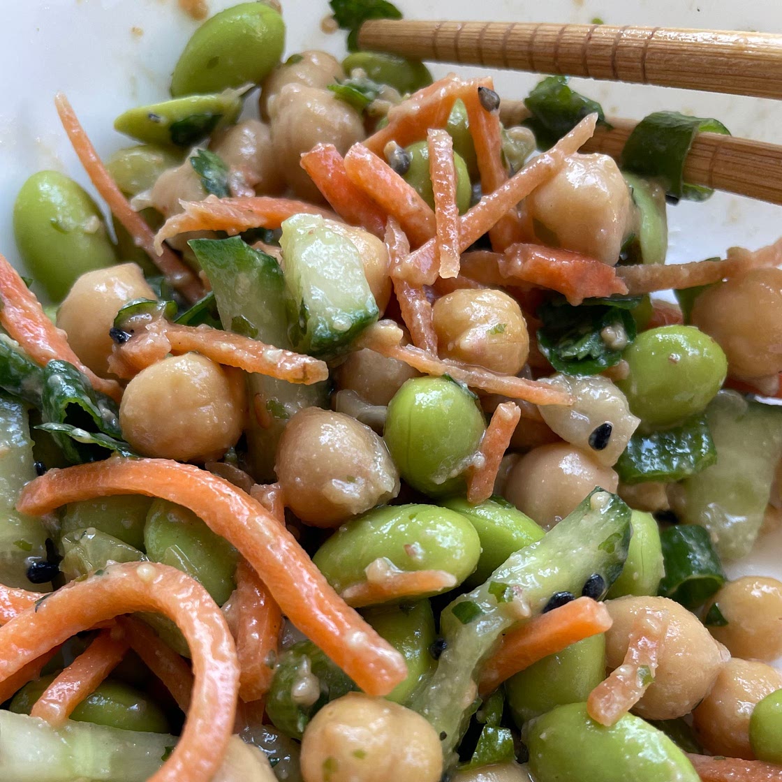 Crispy Quinoa Edamame Salad