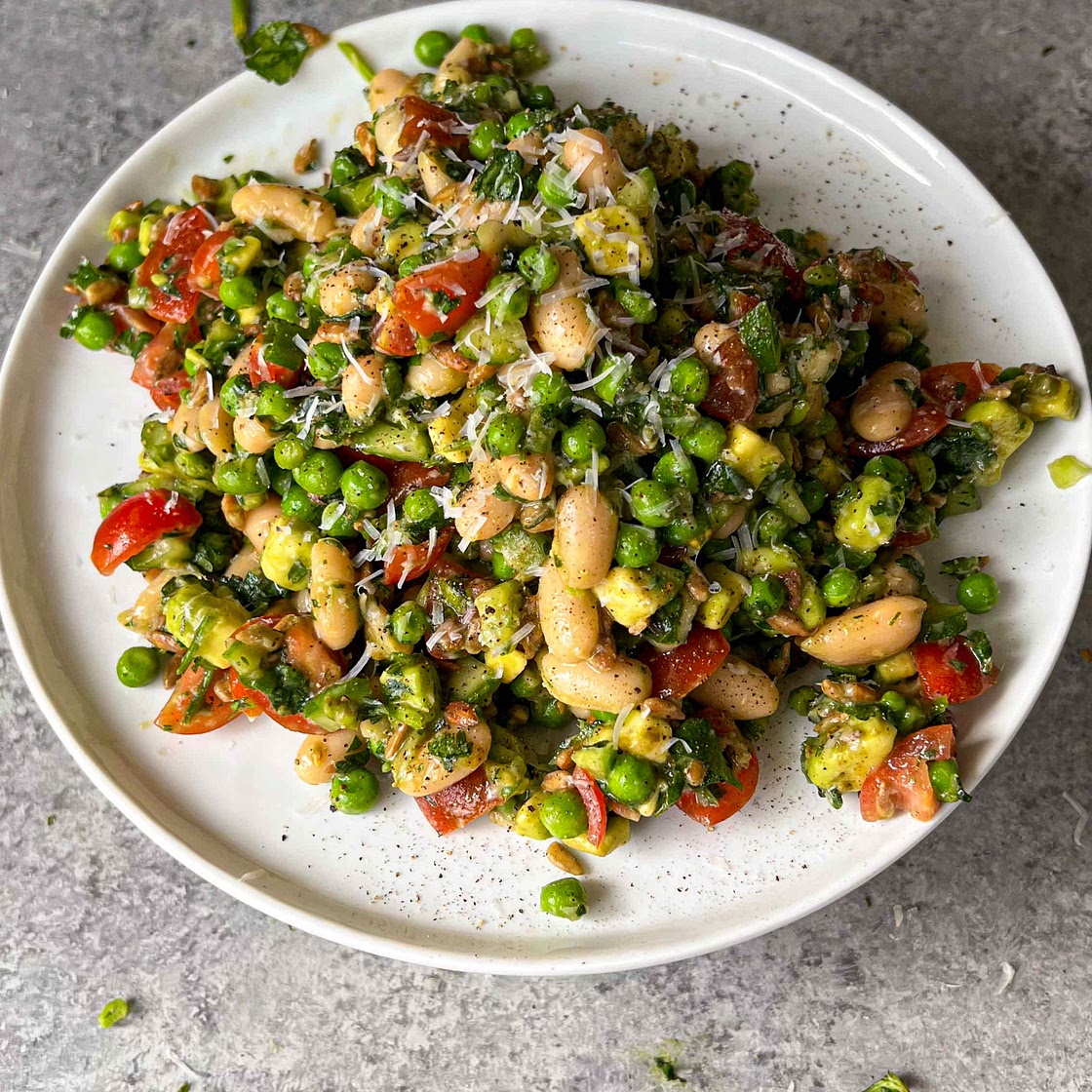 White Bean Herbed Salad with Roasted Garlic Vinaigrette