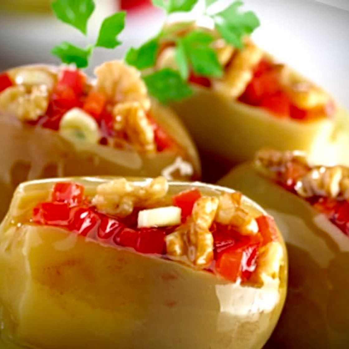 Lebanese﻿ Makdous Batinjen (Oil-Cured Eggplant)