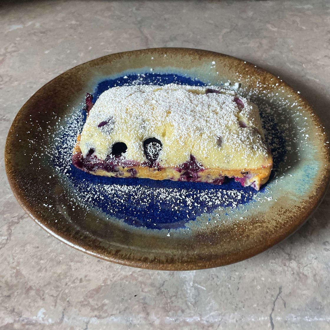 Berry Filled Dutch Baby (Puffed Pancake)