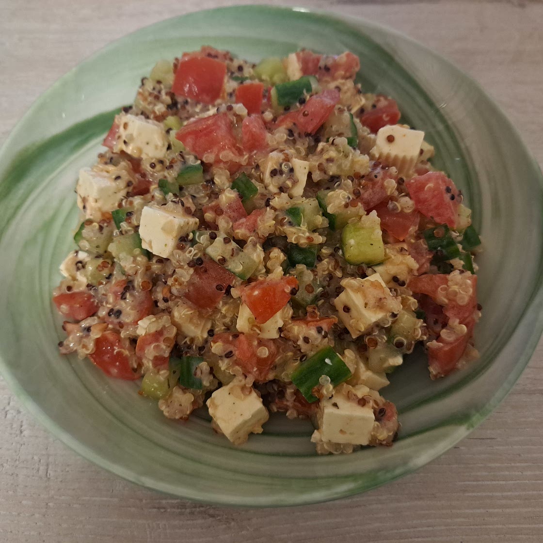Griechischer Quinoa-Salat