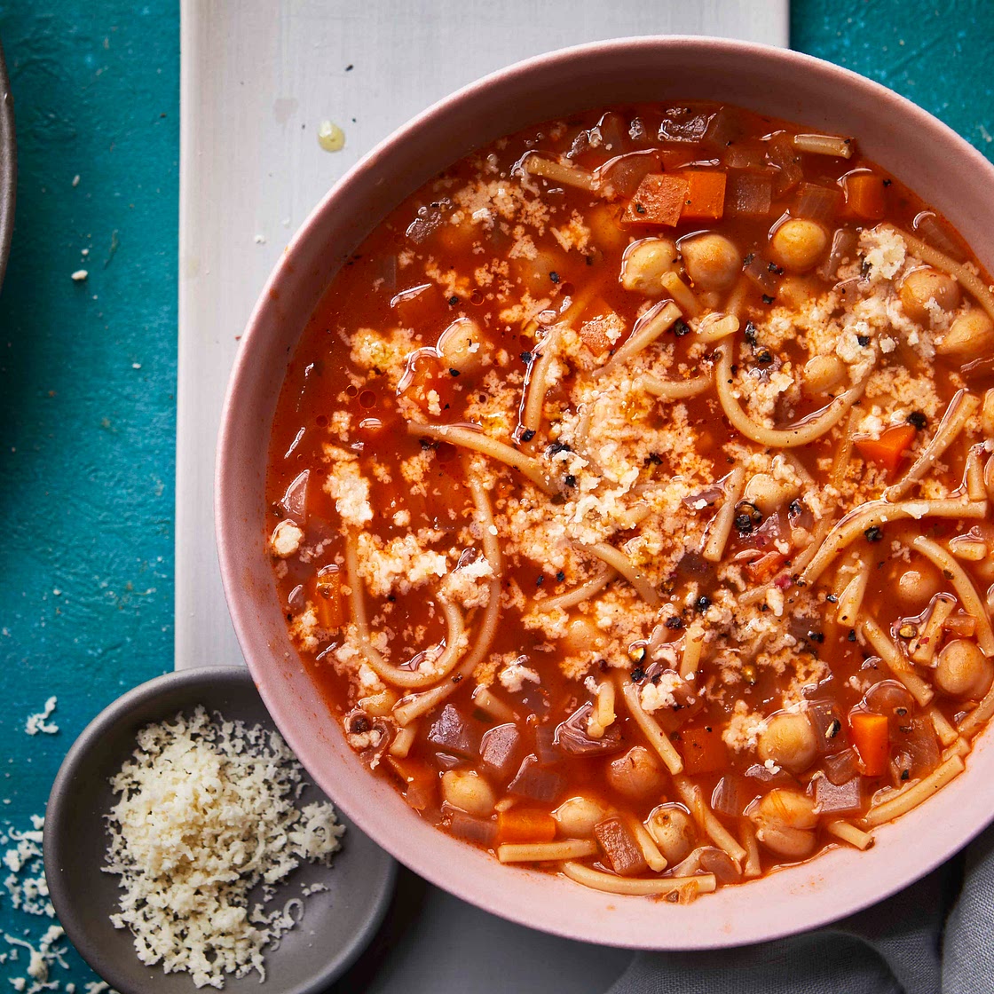 Microwave chickpea minestrone