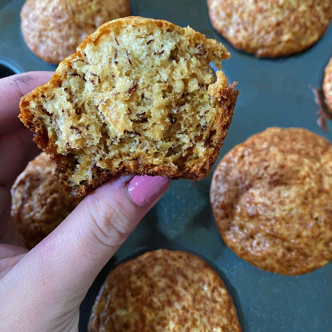 Banana bread muffins 