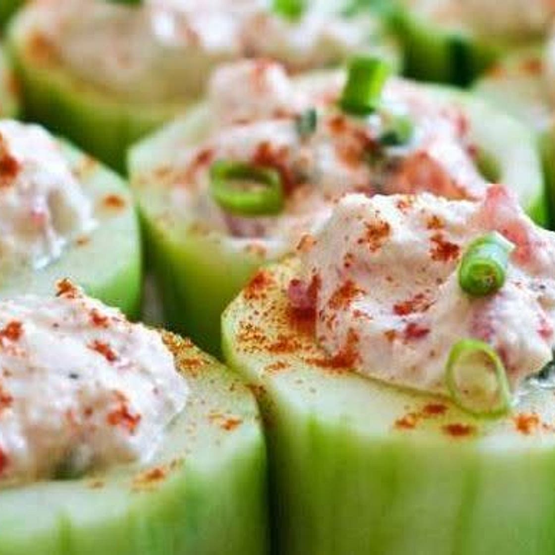 Concombre fourré au poisson