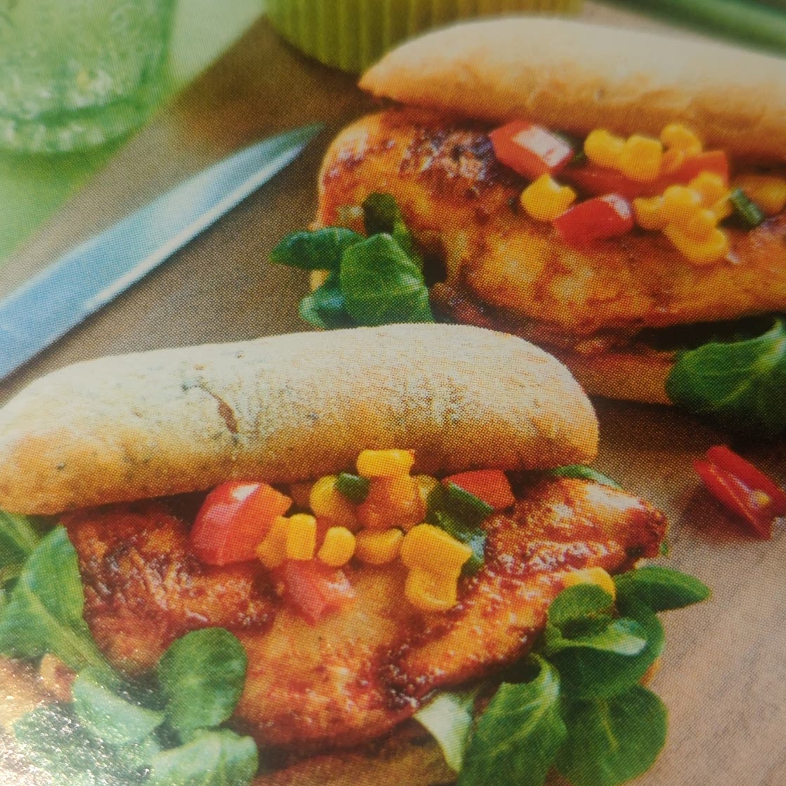 Paprika Chicken Burgers with sweetcorn relish
