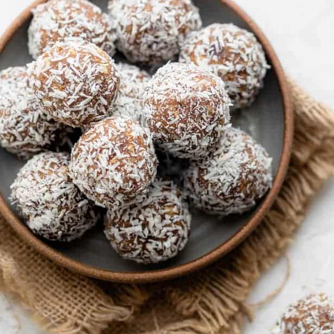 Coconut Date Balls