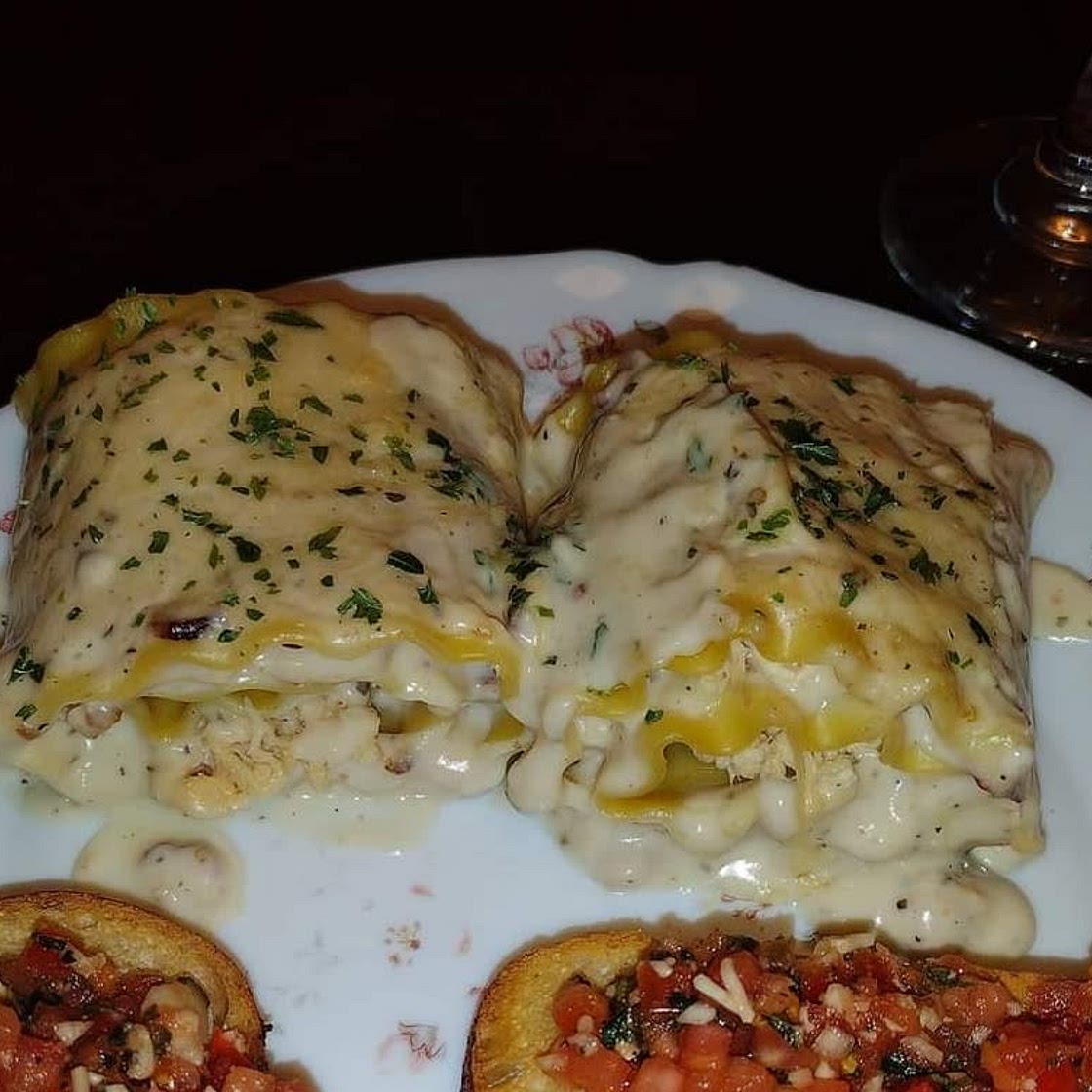 Chicken Alfredo Rollups