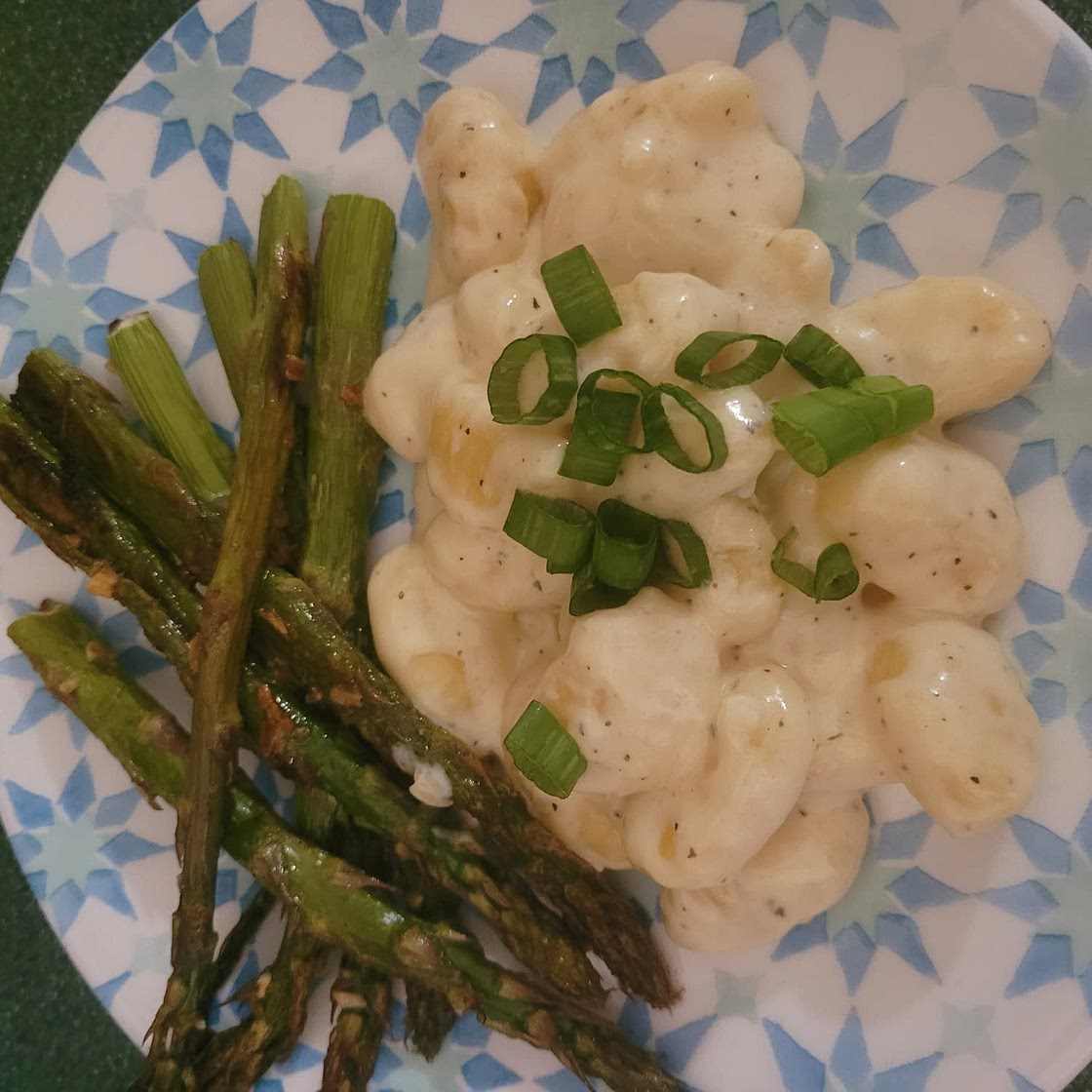 15 Minute Creamy Alfredo Gnocchi