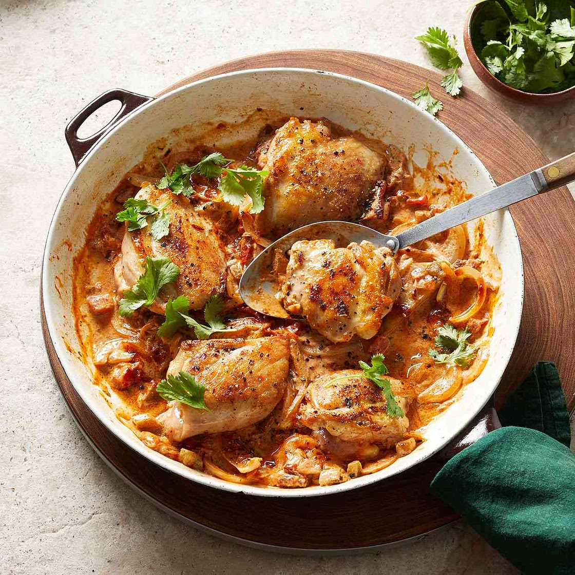 Creamy Chipotle Skillet Chicken Thighs