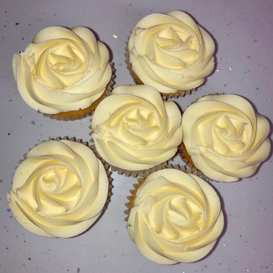 Vanilla Cupcakes 