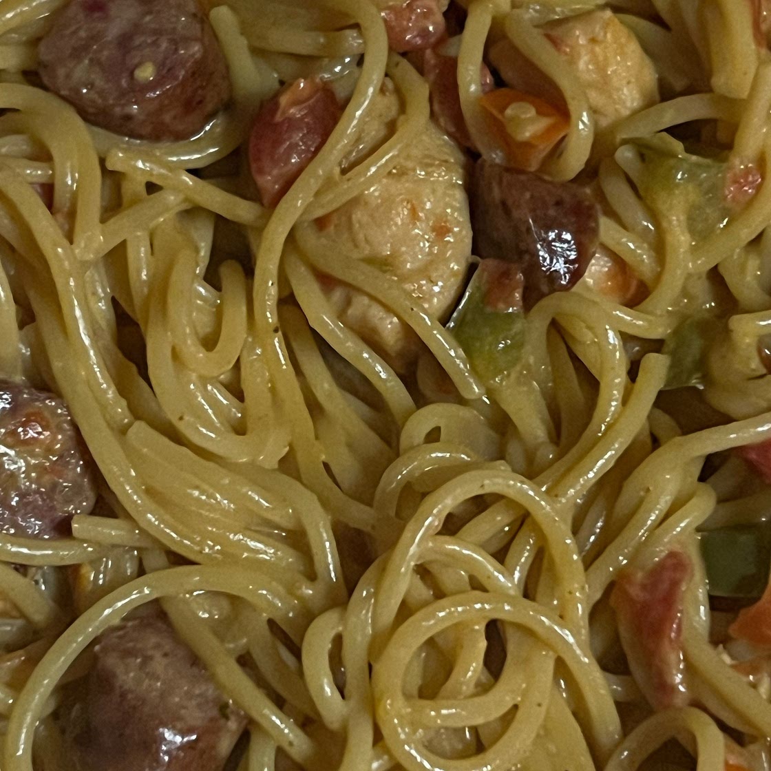 Creamy One-Pot Jambalaya Pasta