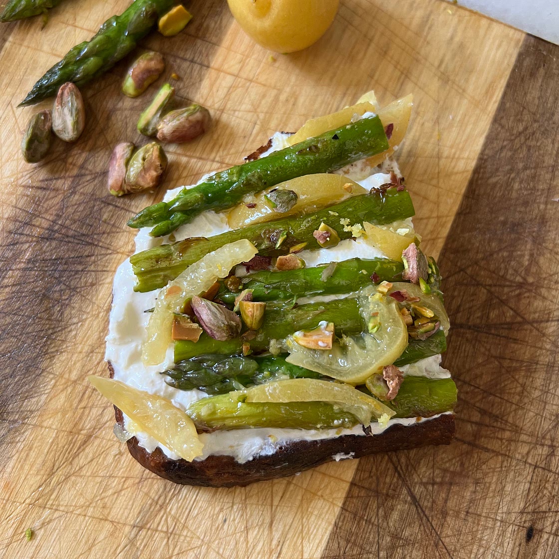 Burrata Toast with Grilled Asparagus, Preserved Lemon + Pistachios