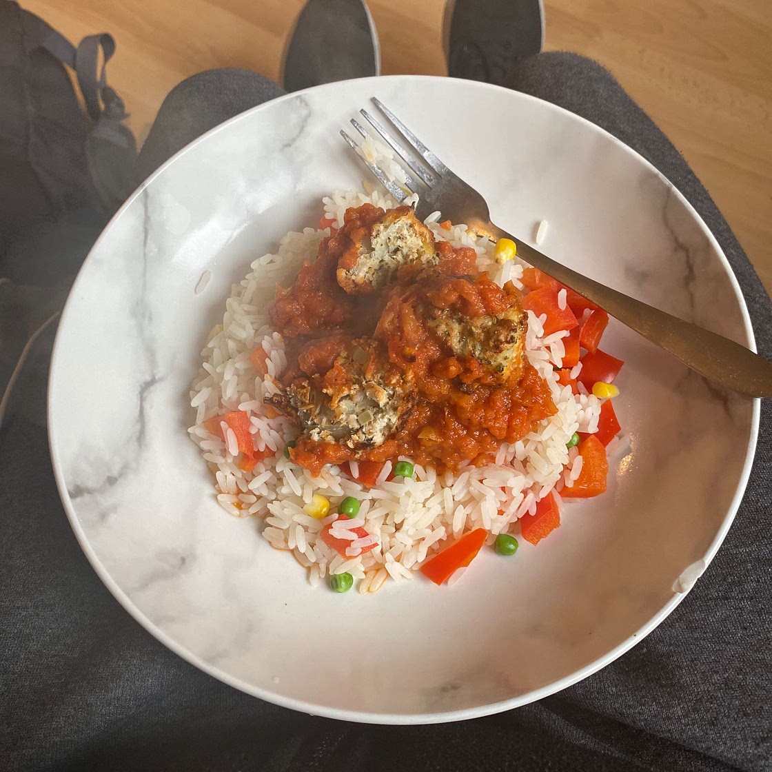 Sweet and sour meatballs with veggie rice