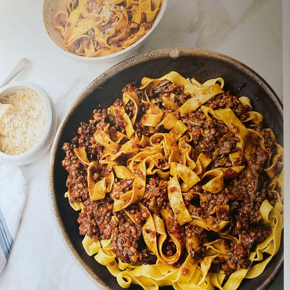 Ultimate traybake ragù 