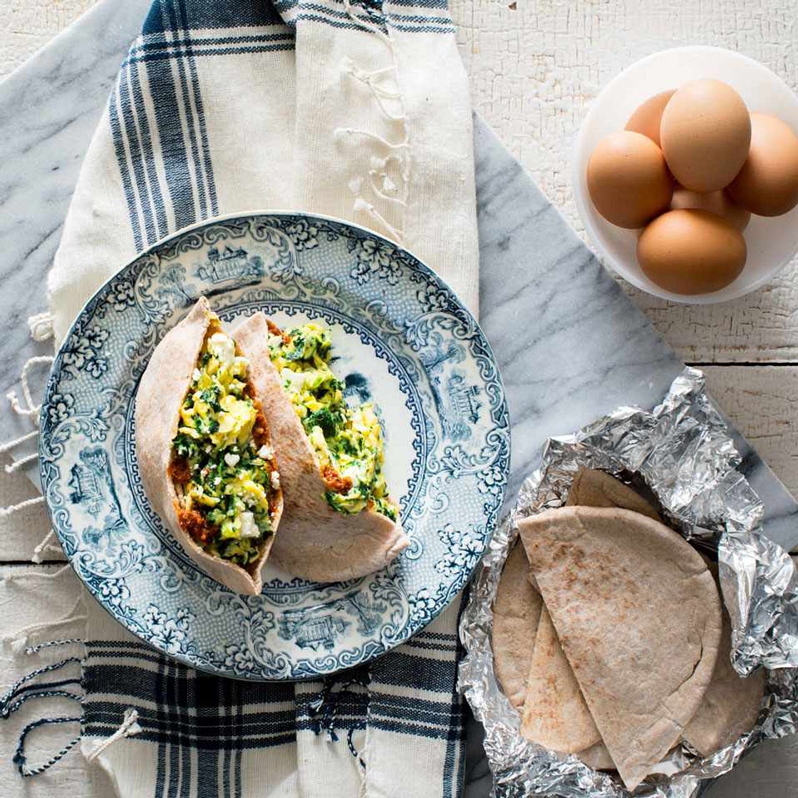 Spinach & Feta Scrambled Egg Pitas